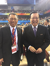Prof. Rocky Tuan (left), Vice-Chancellor of CUHK, poses for a group photo with Prof. Hao Ping, Party Secretary of PKU at their 120th anniversary ceremony